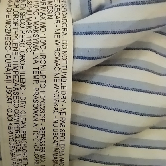 Zara Shirt| M - Picture 4 of 6